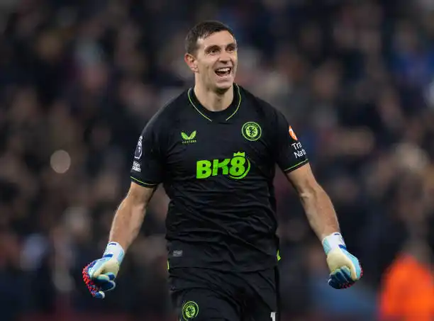 Emiliano Martínez.