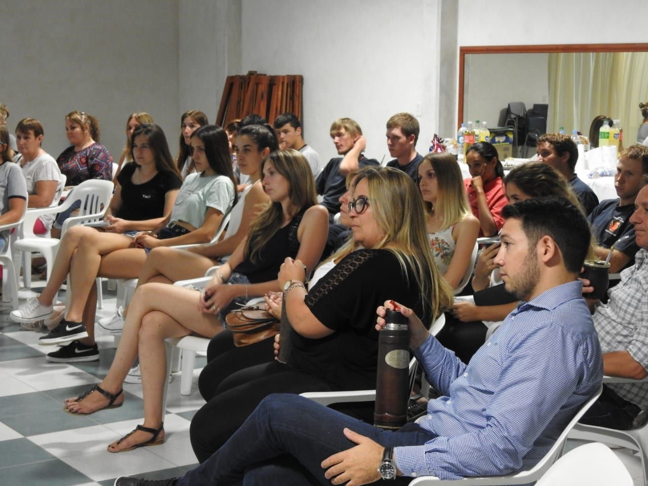 Se realizó en Aldea San Antonio una charla sobre la temática "machismo internalizado"