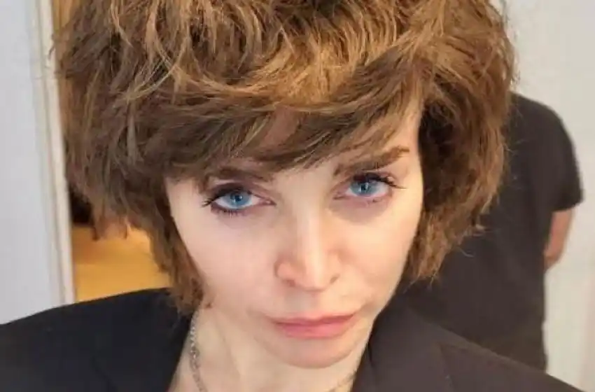 Desopilante: Fátima Florez imitó a Javier Milei en su debut de la temporada en Mar del Plata