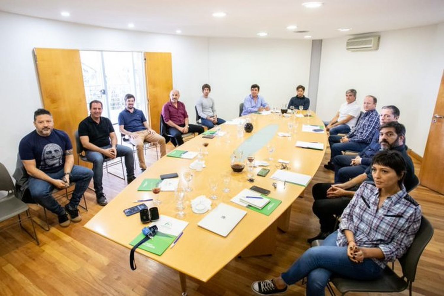 Kicillof con intendentes del conurbano: "Haremos una cuarentena focalizada, no va a haber flexibilización"