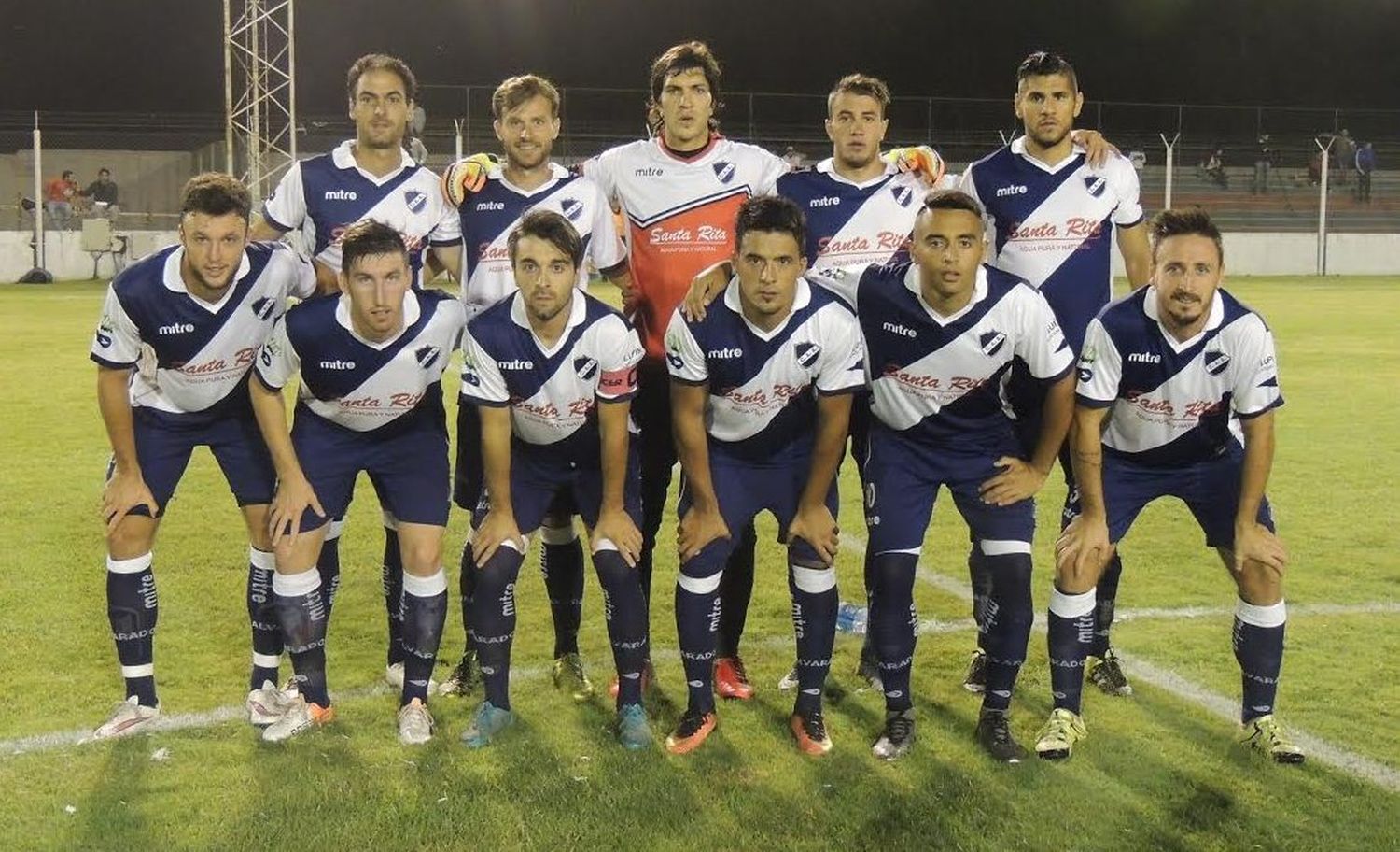 Alvarado buscará su primer festejo en casa