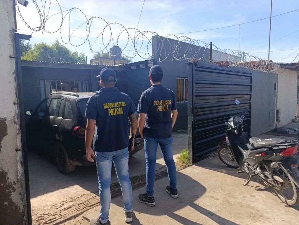 El allanamiento fue realizado por la DDI del Tráfico de Drogas. FOTO: La Capital.