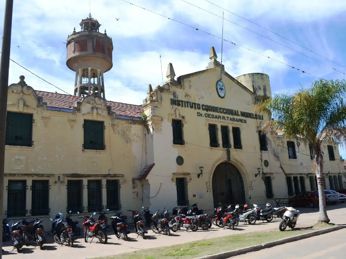 Un preso de Frontera es el primer caso de coronavirus en una cárcel santafesina 