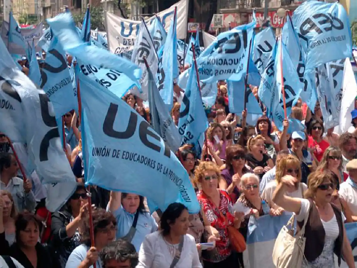 Docentes cordobeses inician mañana la discusión paritaria