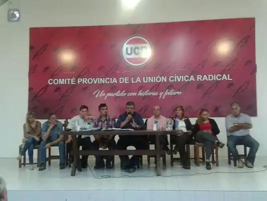 La UCR exigirá dos de los tres primeros lugares en Cambiemos 