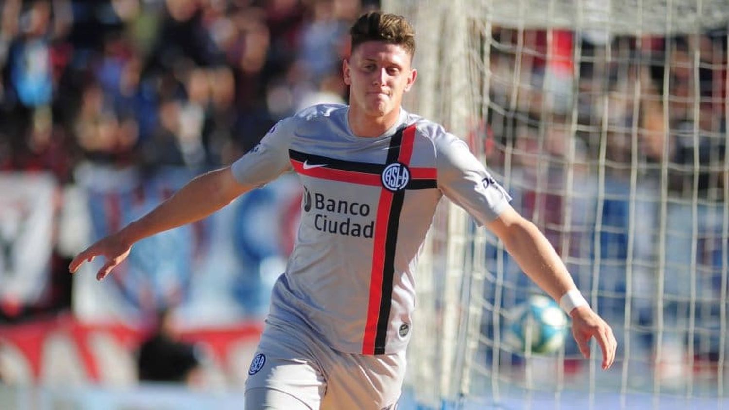 Con dos goles de Gaich, San Lorenzo hundió un poco más a Patronato