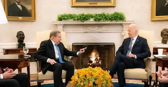 Casa Blanca emite comunicado apoyando aspiraciones democráticas de Venezuela y condenando a Maduro (+ Detalles)