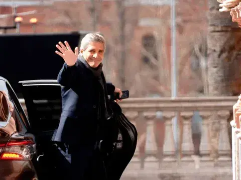 Caputo anunció nueva inversión RIGI y recordó que “Argentina ha sido arrasada en los últimos 25 años”