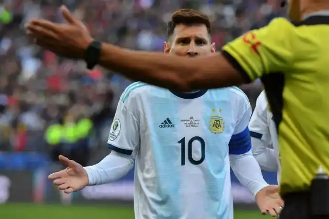 Lionel Messi seguirá suspendido: la Conmebol rechazó la apelación de la AFA
