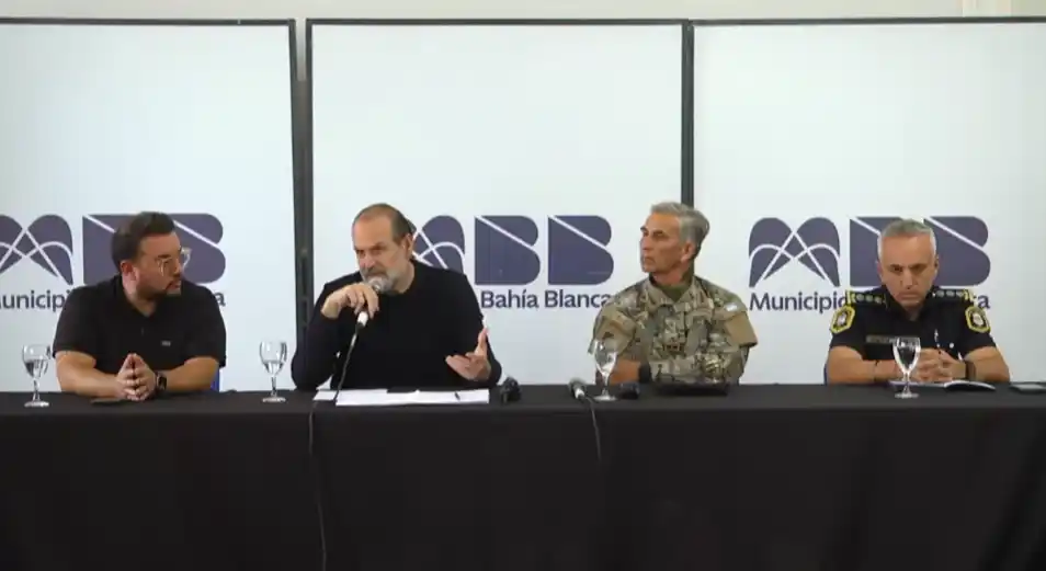 El intendente brindó otra conferencia de prensa en Bahía Blanca