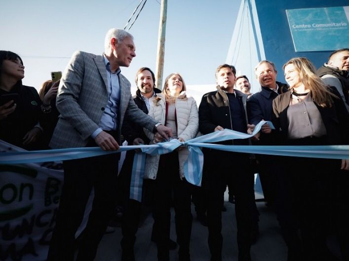 Kicillof inauguró un Centro Comunitario de Salud Mental y Consumos Problemáticos en Berisso