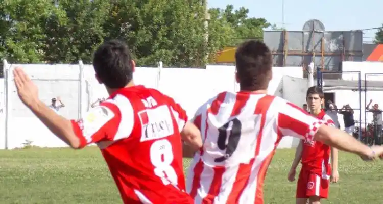 Paraná y Mitre primeros: un final cabeza a cabeza