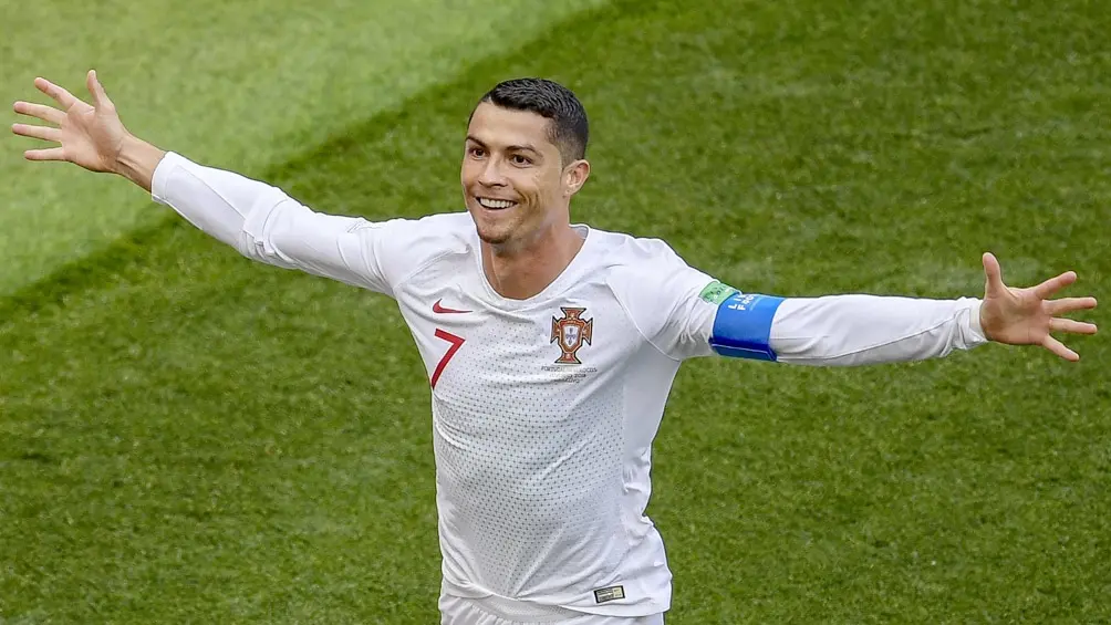 Portugal goleó a Hungría con una ráfaga en el final