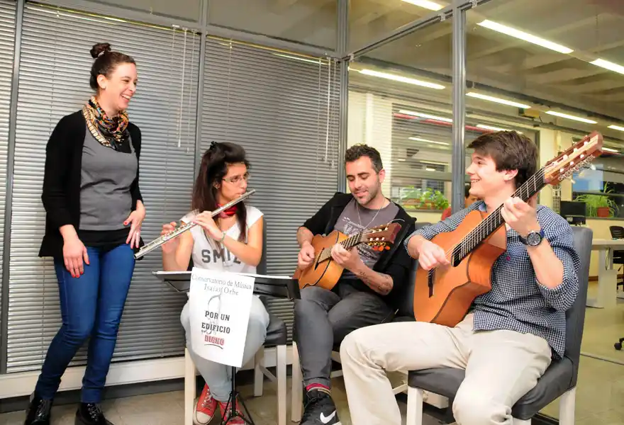 El pifie: jóvenes músicos tandilenses que mantienen viva la tradición del tango 