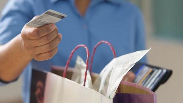 Se prorroga por otro año la devolución del 5% para compras con débito