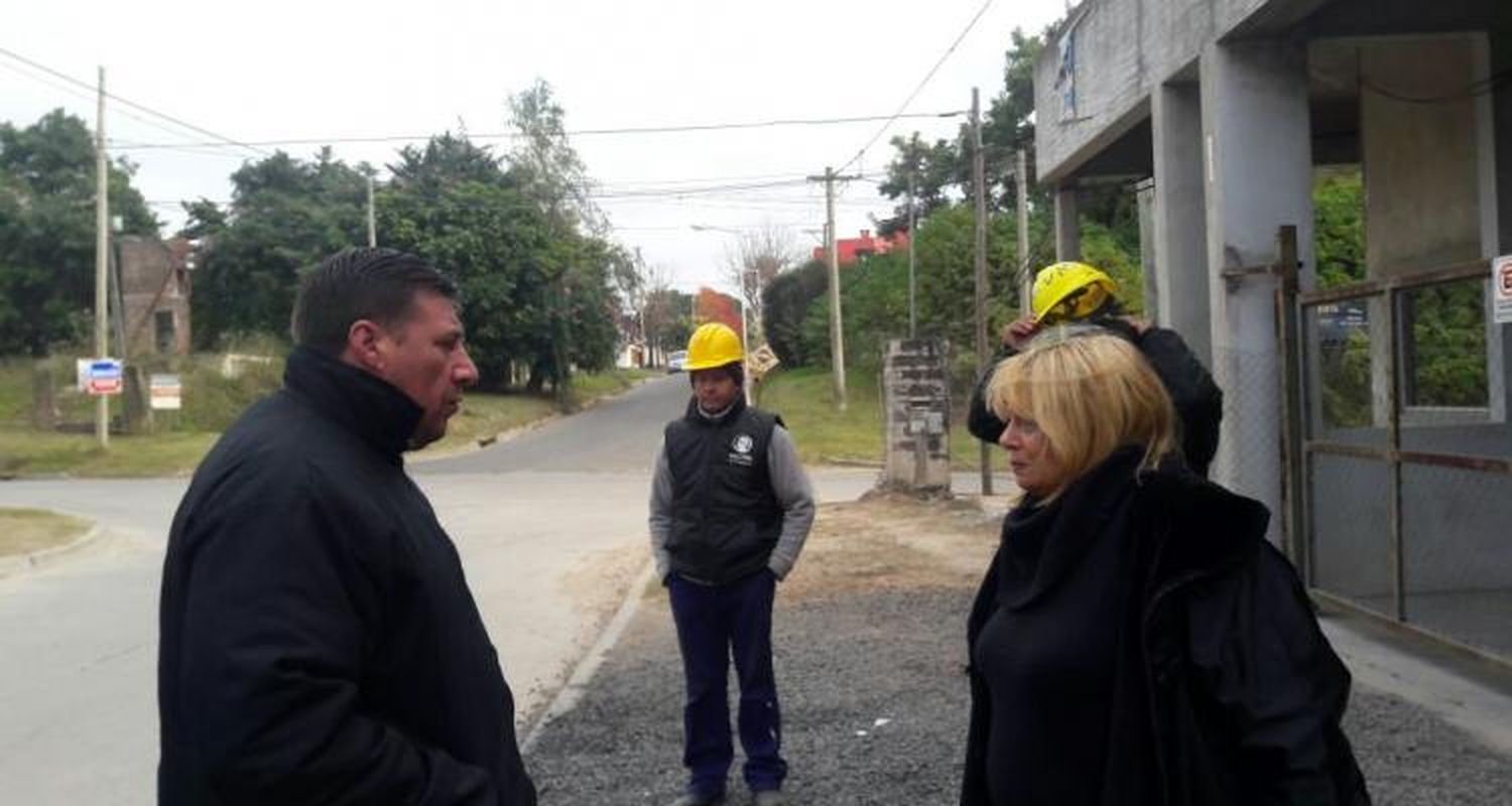 Tras la decisión de Maxiconsumo de no construir la fábrica de pastas, Salazar recibió a los concejales
