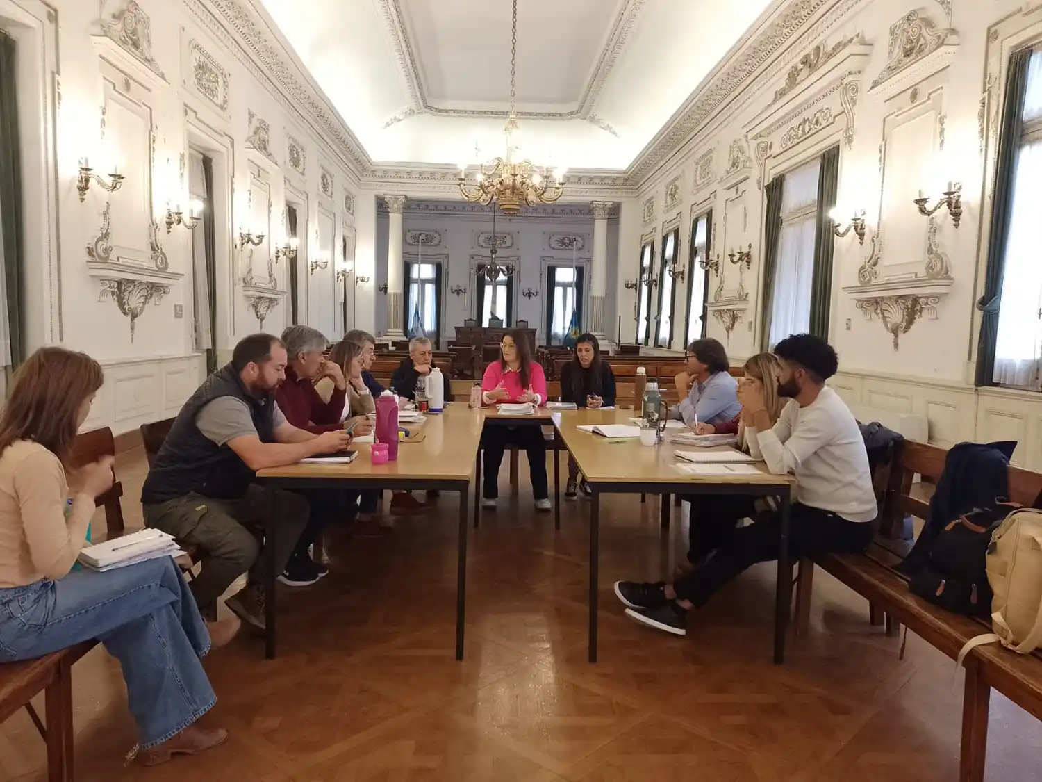 El director de Cultura asistió a la Comisión de Turismo, Cultura y Deporte