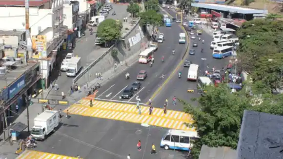 DESPLIEGAN OPERATIVO DE SEGURIDAD EN PETARE, para «resguardar la paz»