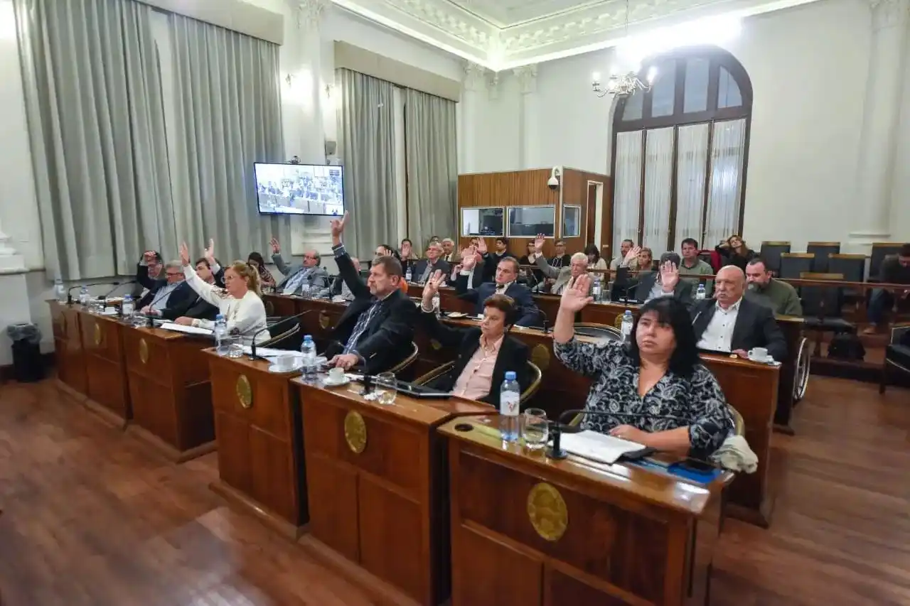 El Senado convirtió en ley el nuevo régimen de emplazamientos industriales