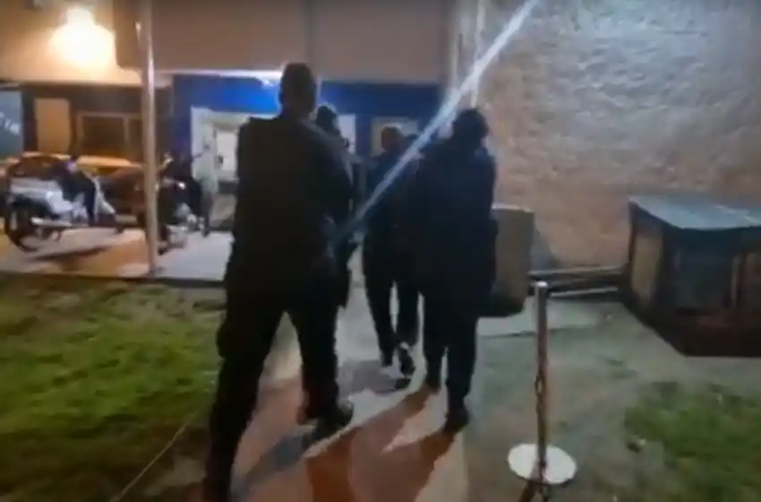 Raid delictivo en el barrio Las Heras