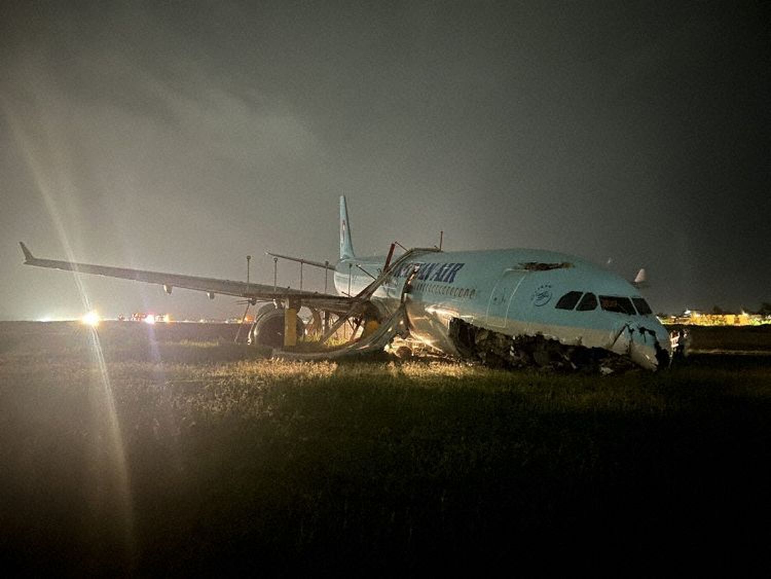 Runway excursion of a Korean Air Airbus A330 in the Philippines: What we know