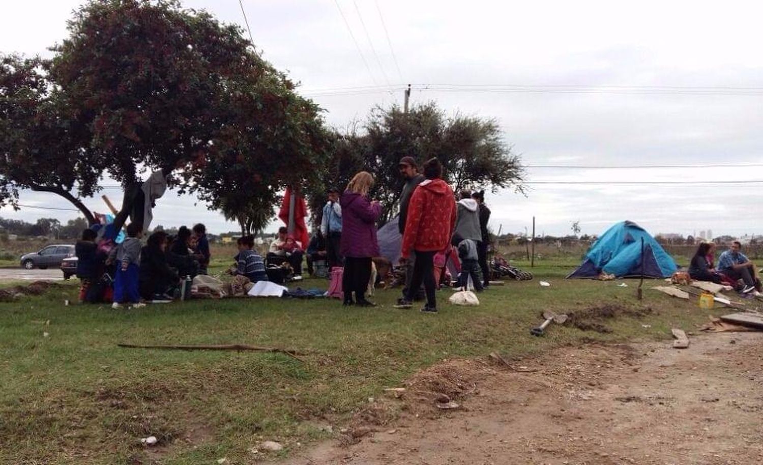 Siete familias tomaron un predio en Mar del Plata en reclamo de viviendas