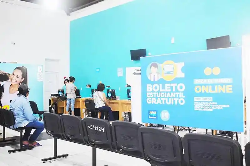 Más de 700 estudiantes de capital ya 
tramitaron el Boleto Estudiantil Gratuito