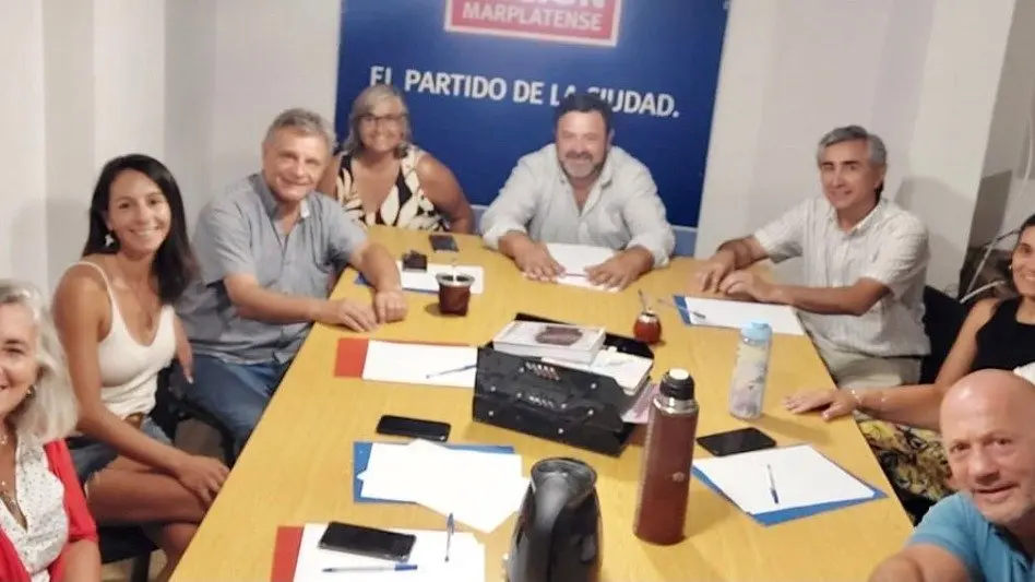 Acción Marplatense lanza un Plan de Escucha: "nos preparamos para gobernar escuchando primero a los vecinos"