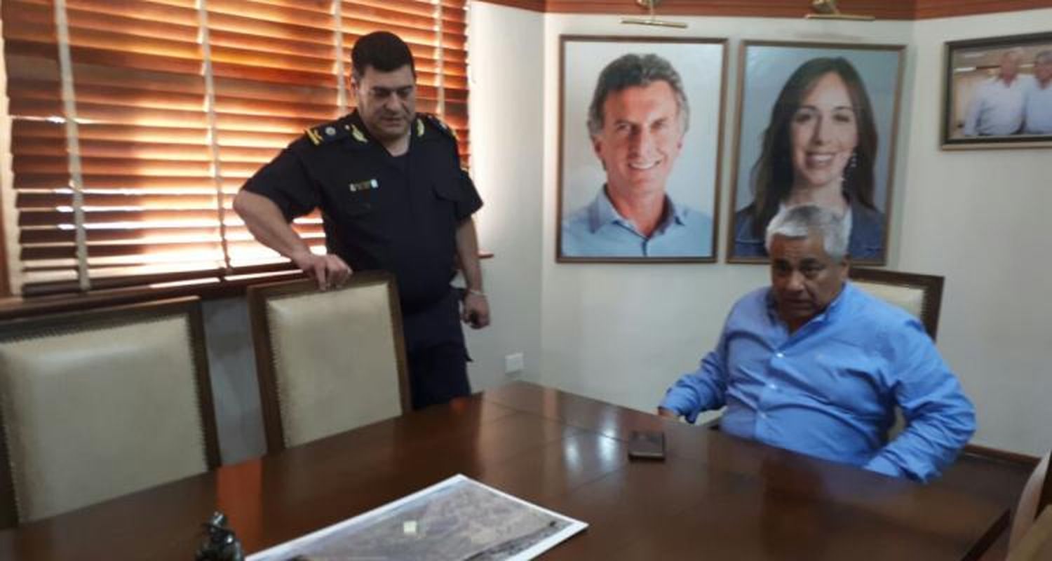 Salazar respaldó a Gallo: “Cuando hay un buen comisario, hay que defenderlo”