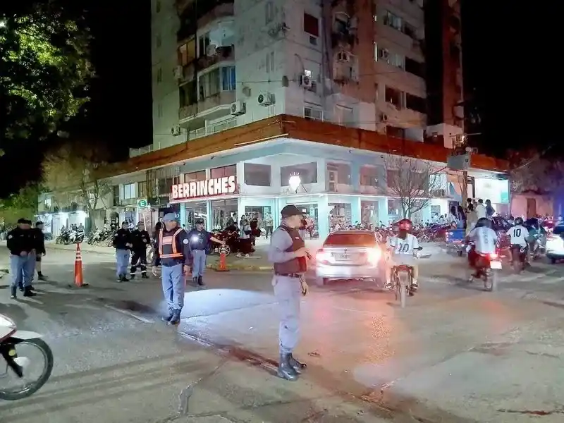 Celebración histórica con un operativo policial 
que garantizó la seguridad de miles de vecinos