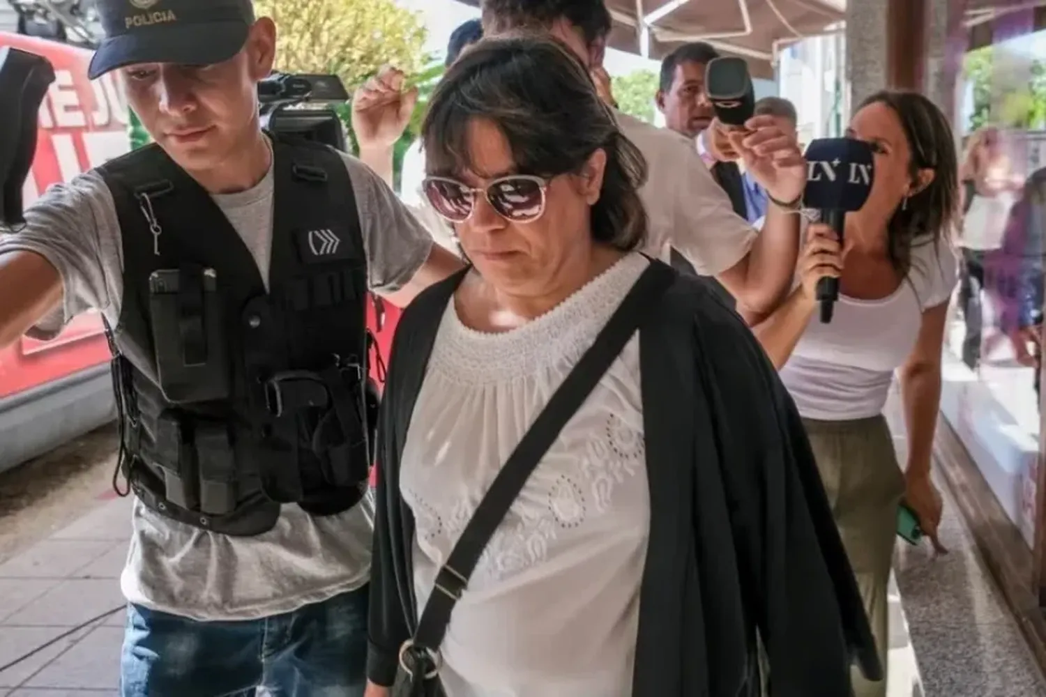 Tras la condena, la madre de Máximo Thomsen arremetió contra la prensa: "Esto es culpa de ustedes"