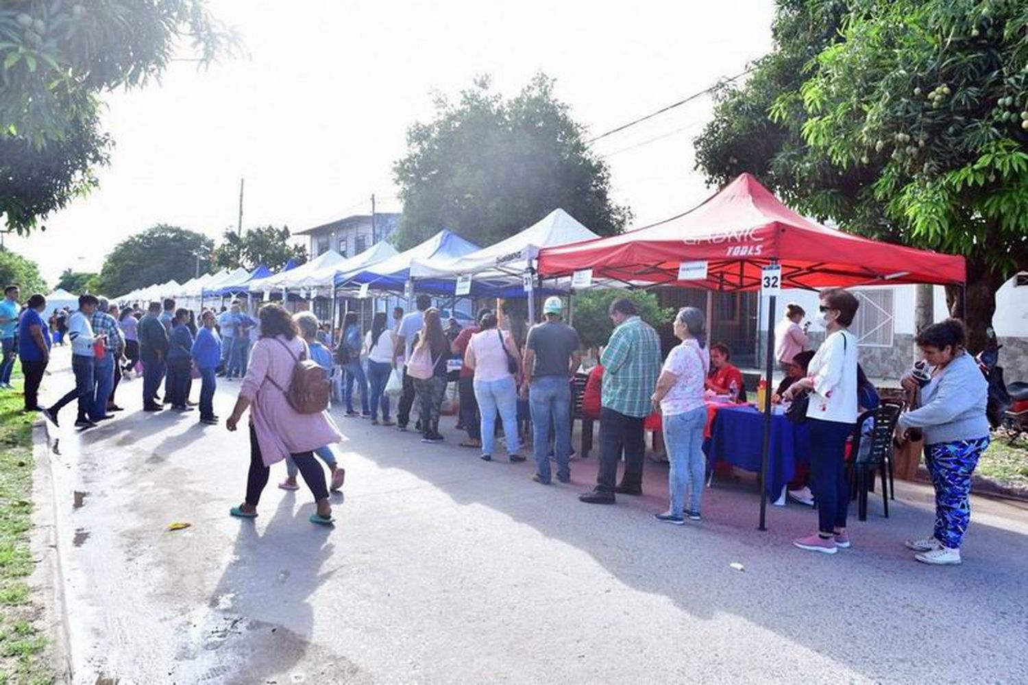 Operativo Integral de Salud de
UP en el barrio Independencia