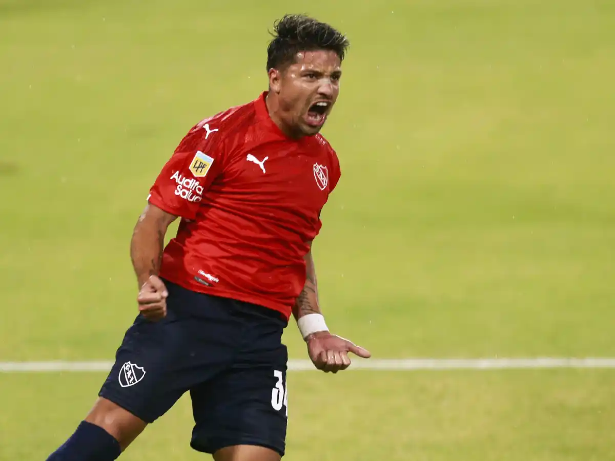 Independiente y San Lorenzo salen a escena  