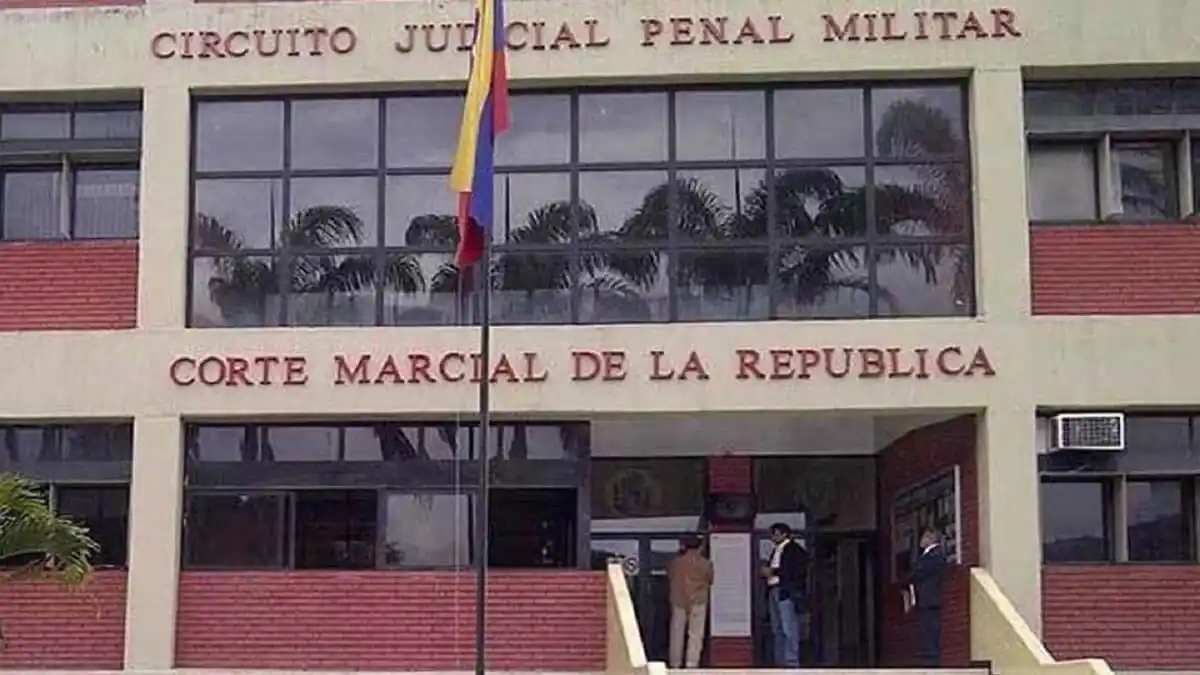 REFORMA del Código de Justicia Militar lesiona derecho al juez natural de los oficiales