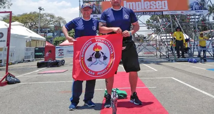 Nicolás Cava, un bombero subcampeón en Colombia