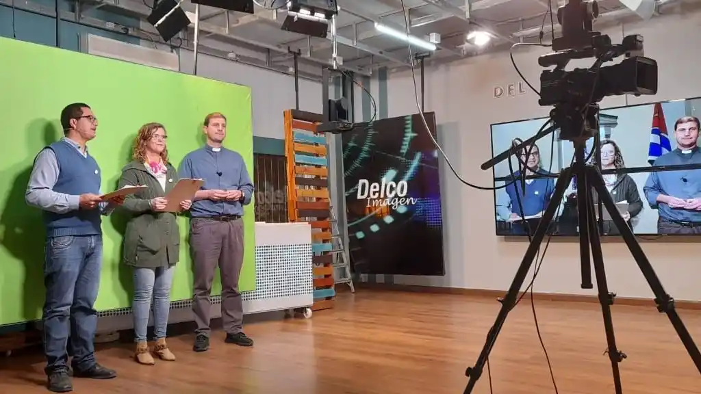 “Callejeando la Fe” llega a sus 100 programas, difundiendo esperanza y comunidad