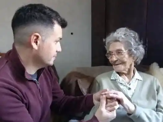 Florinda con uno de sus nietos Nicolás