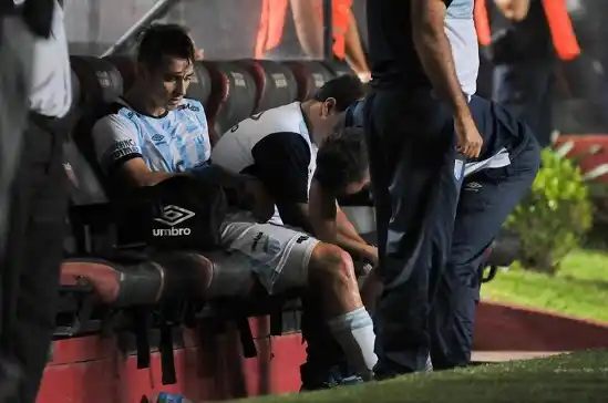 La lesión de Zampedri que lo dejará afuera de la cancha dos meses 