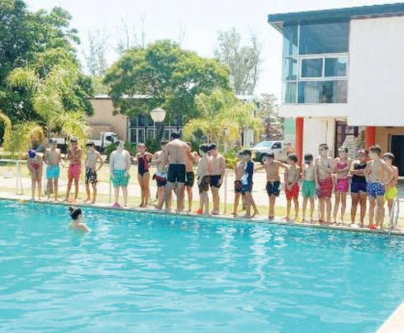 Colonia de vacaciones 2022-2023 del Centro Empleados de Comercio