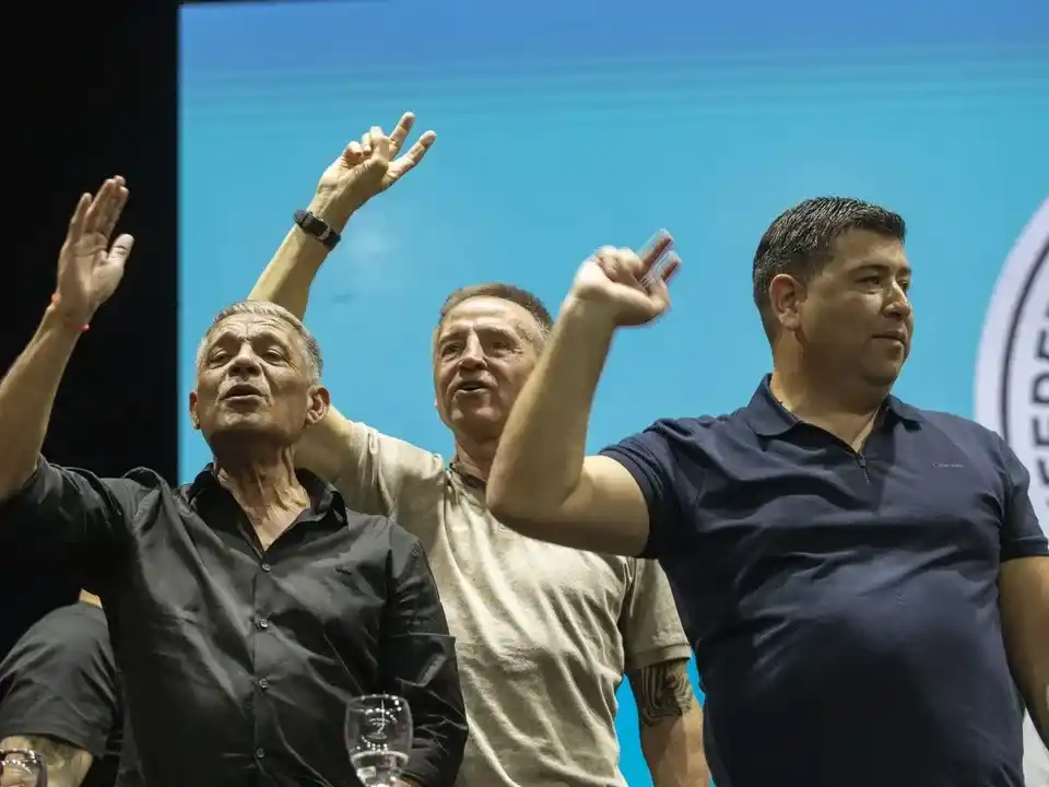 Arguello, Sola y Jerónimo, la nueva cúpula de la CGT.