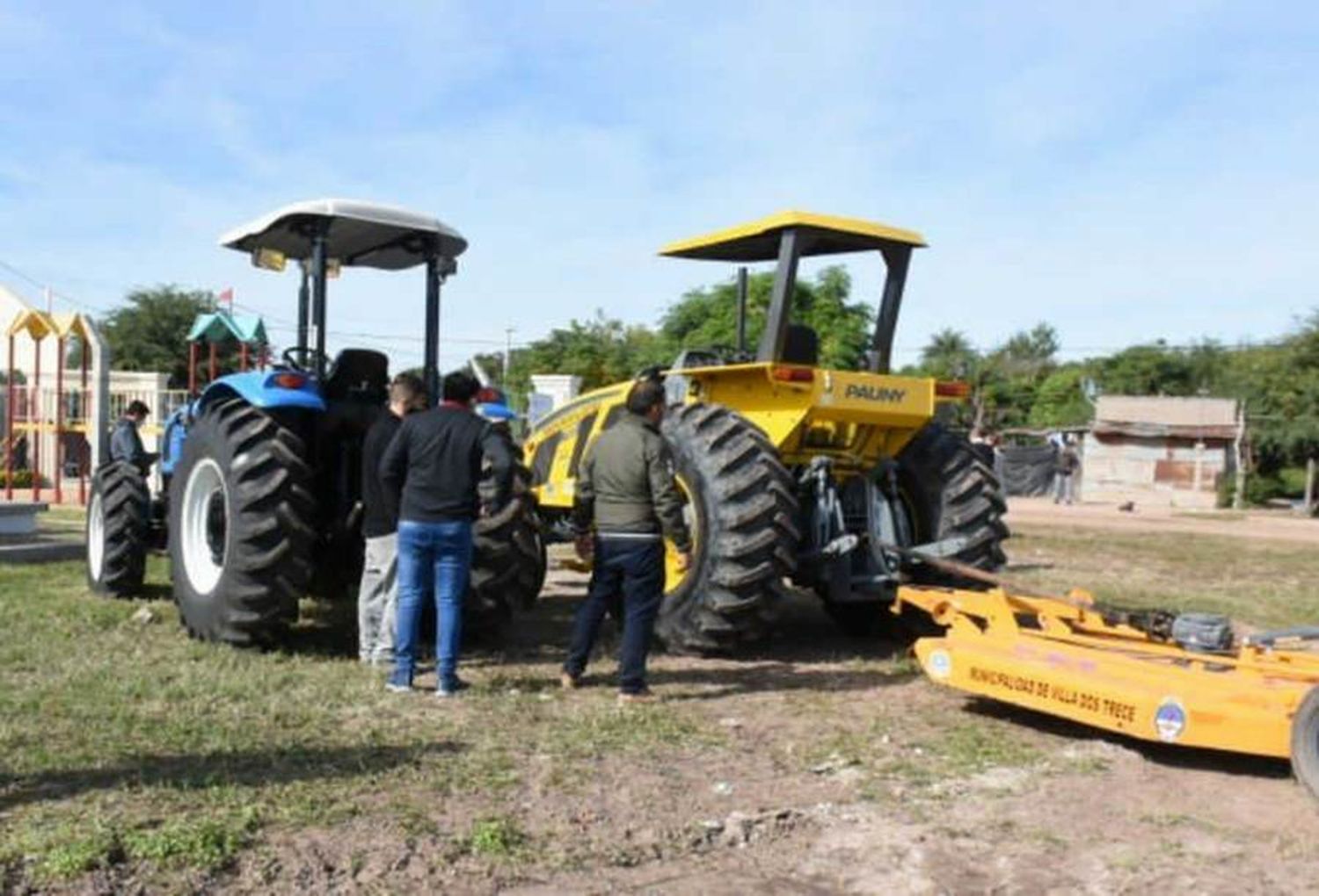 Mujeres rurales recibieron un tractor 
para optimizar tareas agropecuarias