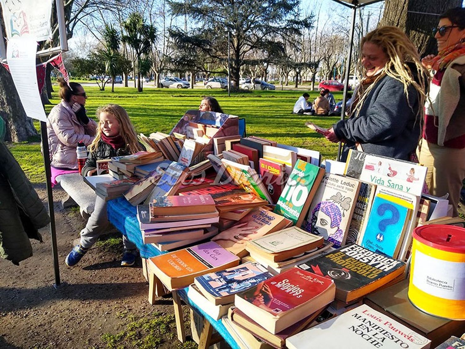 Comenzó la Feria del libro y se presenta Marcelo Birmajer