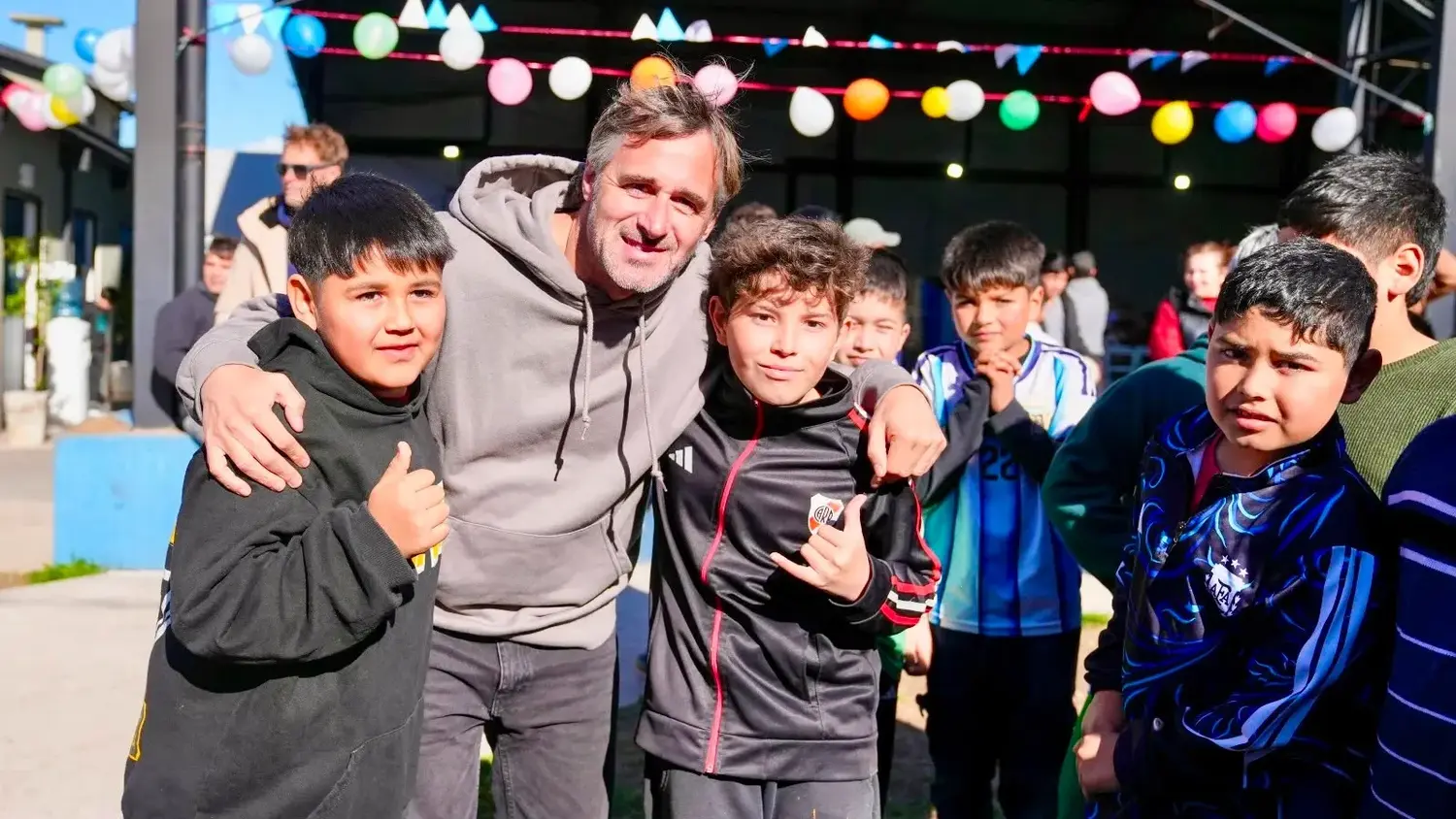 El intendente Achával encabezó las celebraciones.