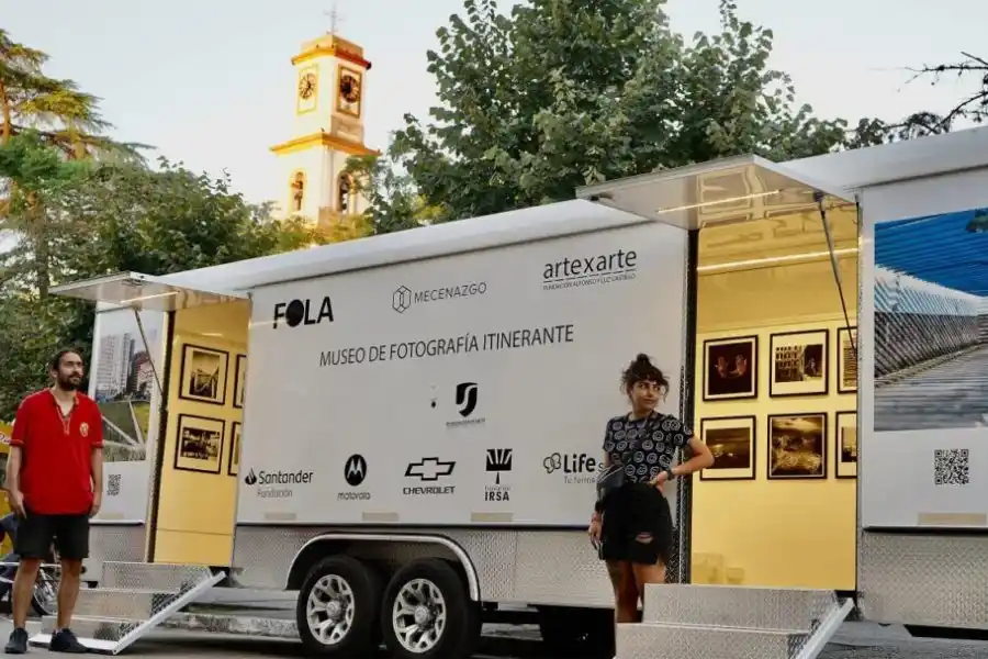 Llega a Rafaela el primer museo de fotografía itinerante del país