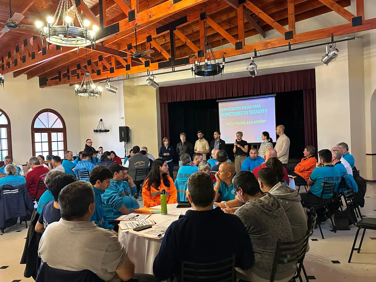 Agentes se capacitan.