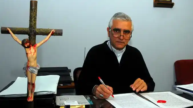 El Obispo Lozano fue sobreseído ante una querella del Padre Pelay