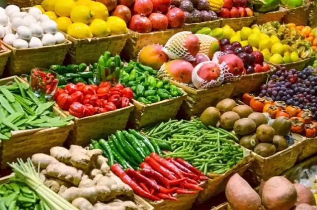 En diciembre se registró un leve descenso de precios entre el  campo y la góndola