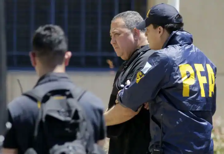 Ordenaron la detención de Luis D’Elía