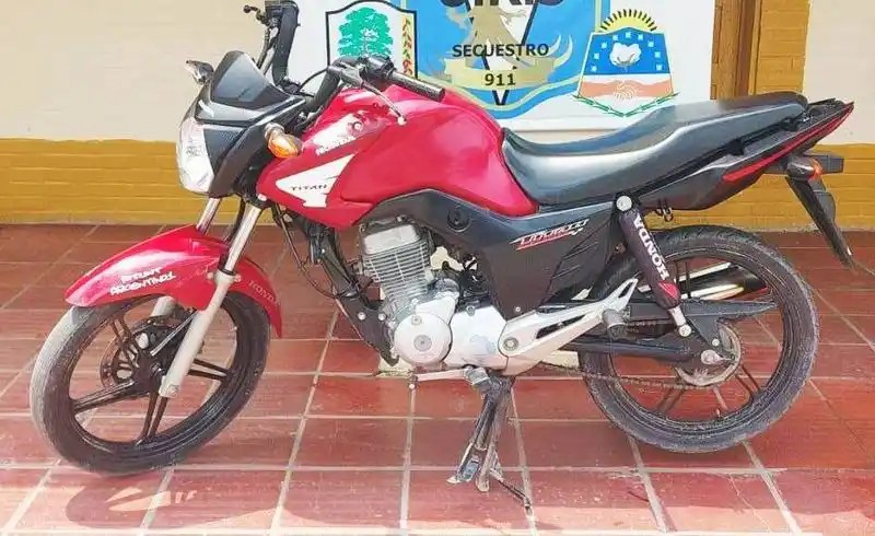 En distintos procedimientos, la 
Policía recuperó cuatro motos