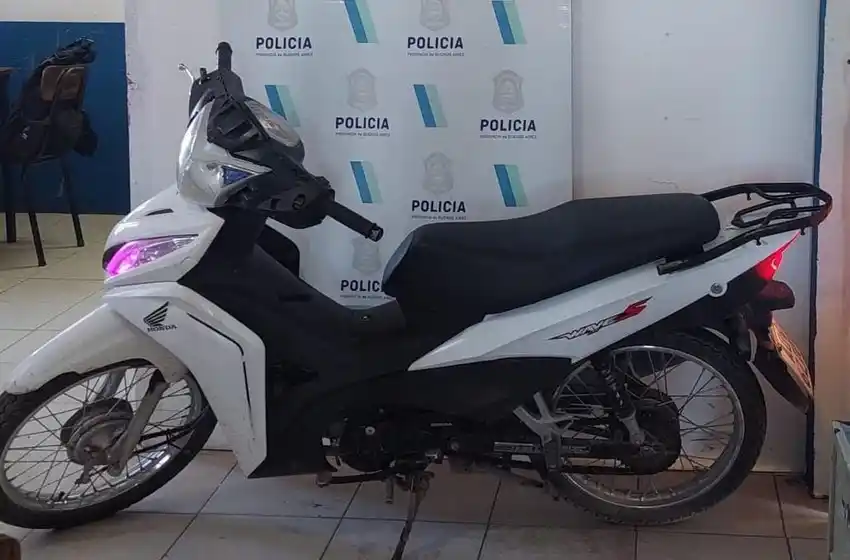 Lo mandaron a la Cárcel de Batán por circular en una moto robada